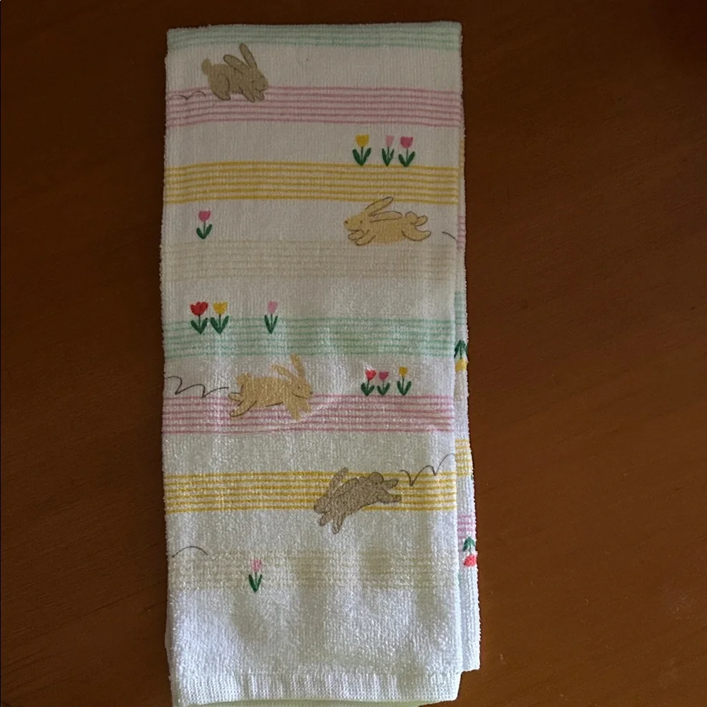 Charming Bunny Patterned Kitchen Towel